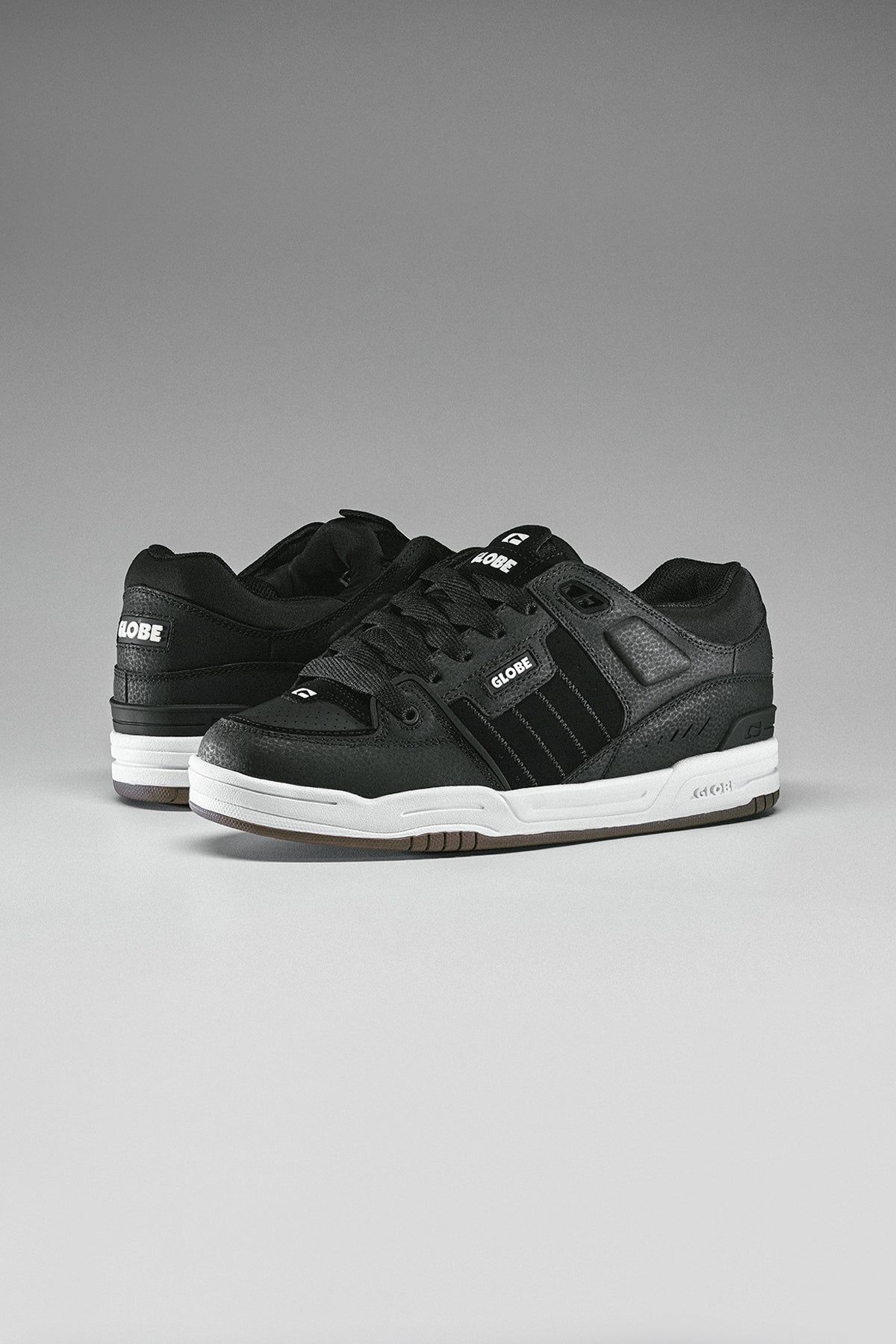 Studio image of the Fusion - Black/White/Gum.