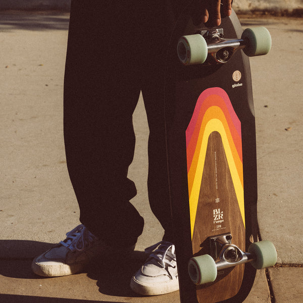 Lifestyle shot of the Blazer Fuego 29" Cruiser Flare.