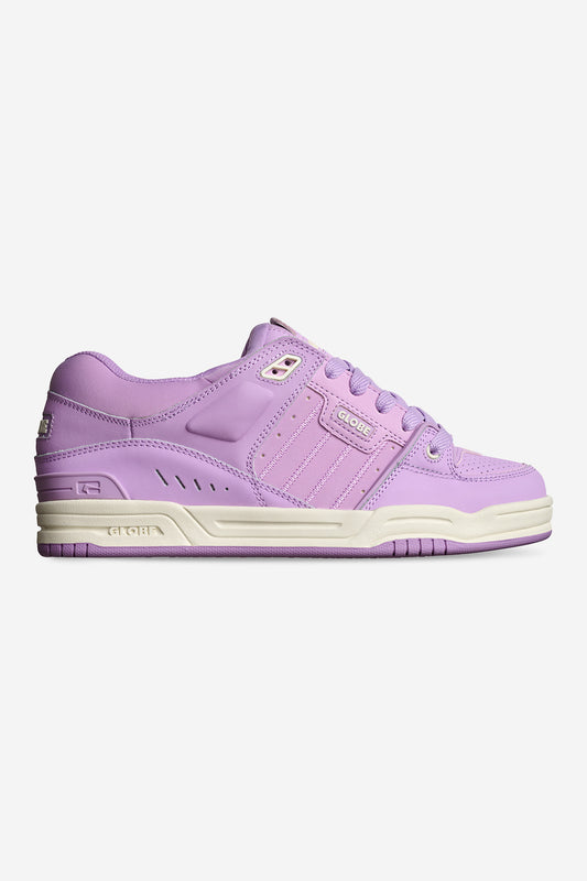 Profile view of the Fusion Lilac/Cream.