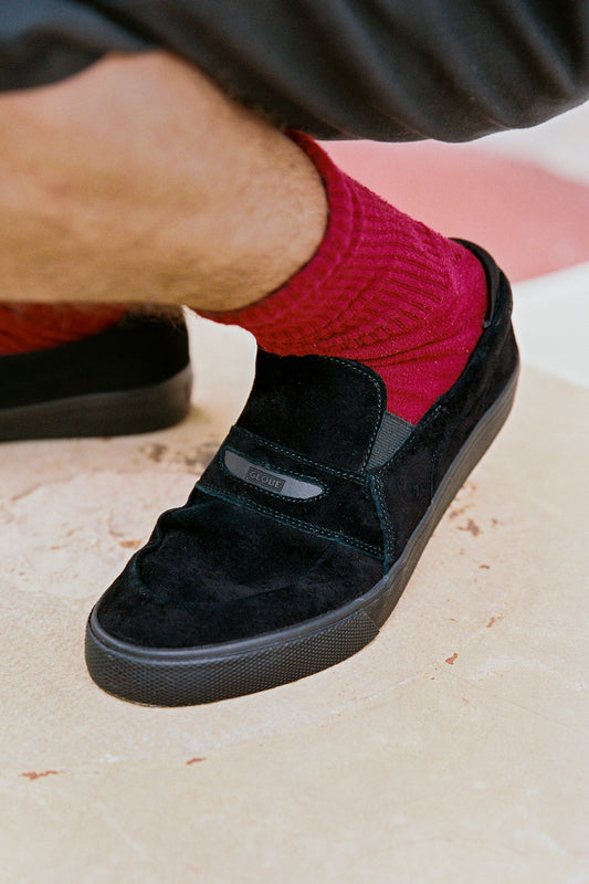 Liaizon - Black Suede