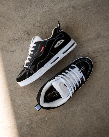 Gif of the CT-4 - Black/White. 